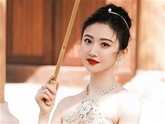 AI魔法秀美丽的司藤小姐去衣美艳惊伦